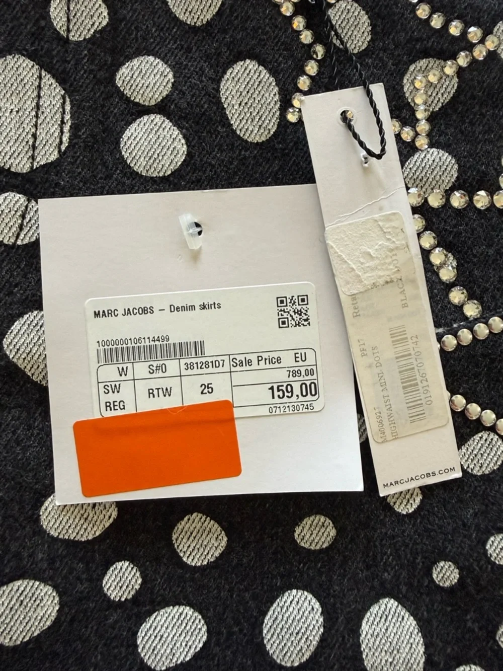 Marc Jacobs Black and White Polka Dot Denim Skirt with Leather Logo Patch - Picture 10 of 11